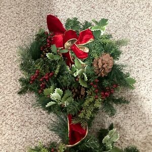 Frontgate 3 tier battery operated wreaths. Decorated pine cones berries .